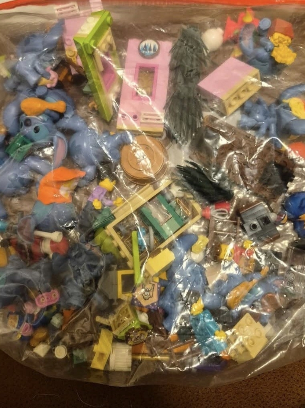 Lego Mix with Lilo & Stich Collectibles